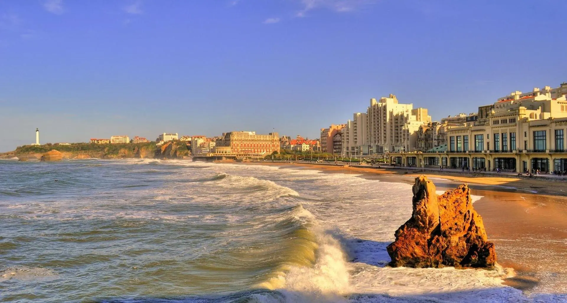 Le Petit Hotel Biarritz
