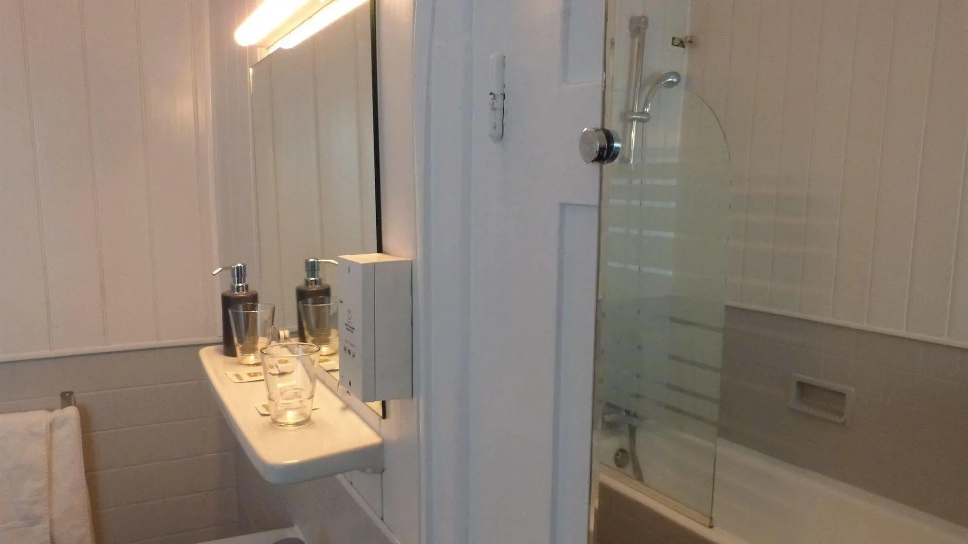 Le Petit Hotel Biarritz Franciaország