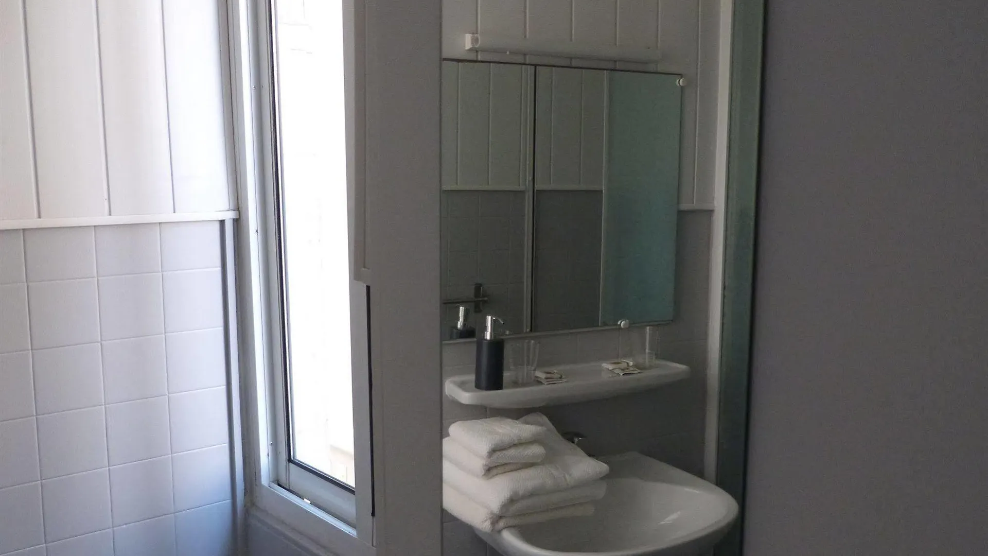 Le Petit Hotel Biarritz 2*,  Franciaország